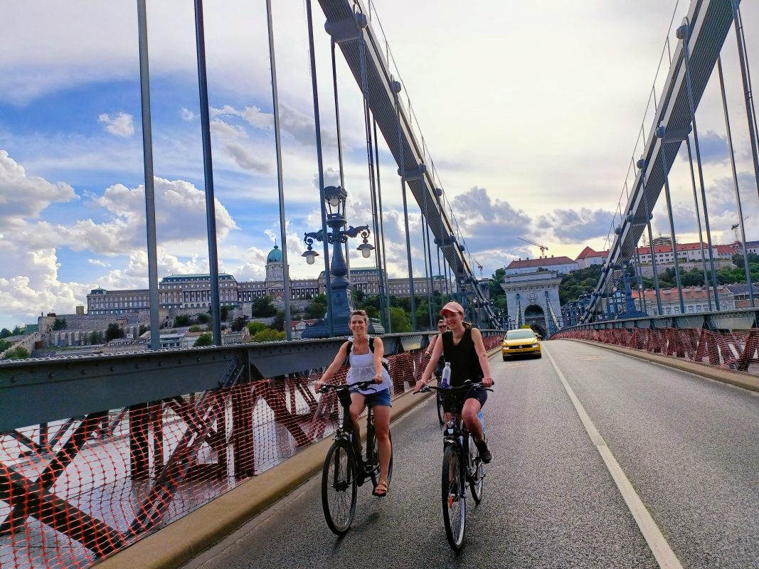 Easy Breezy Bike Tour Budapest
